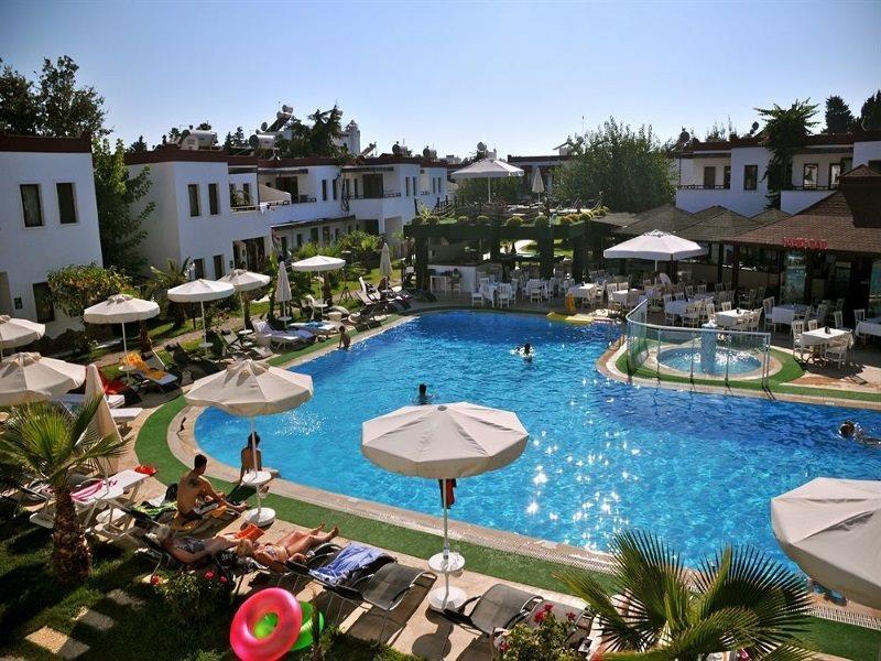 Cherry Apartments Turgutreis Exterior foto